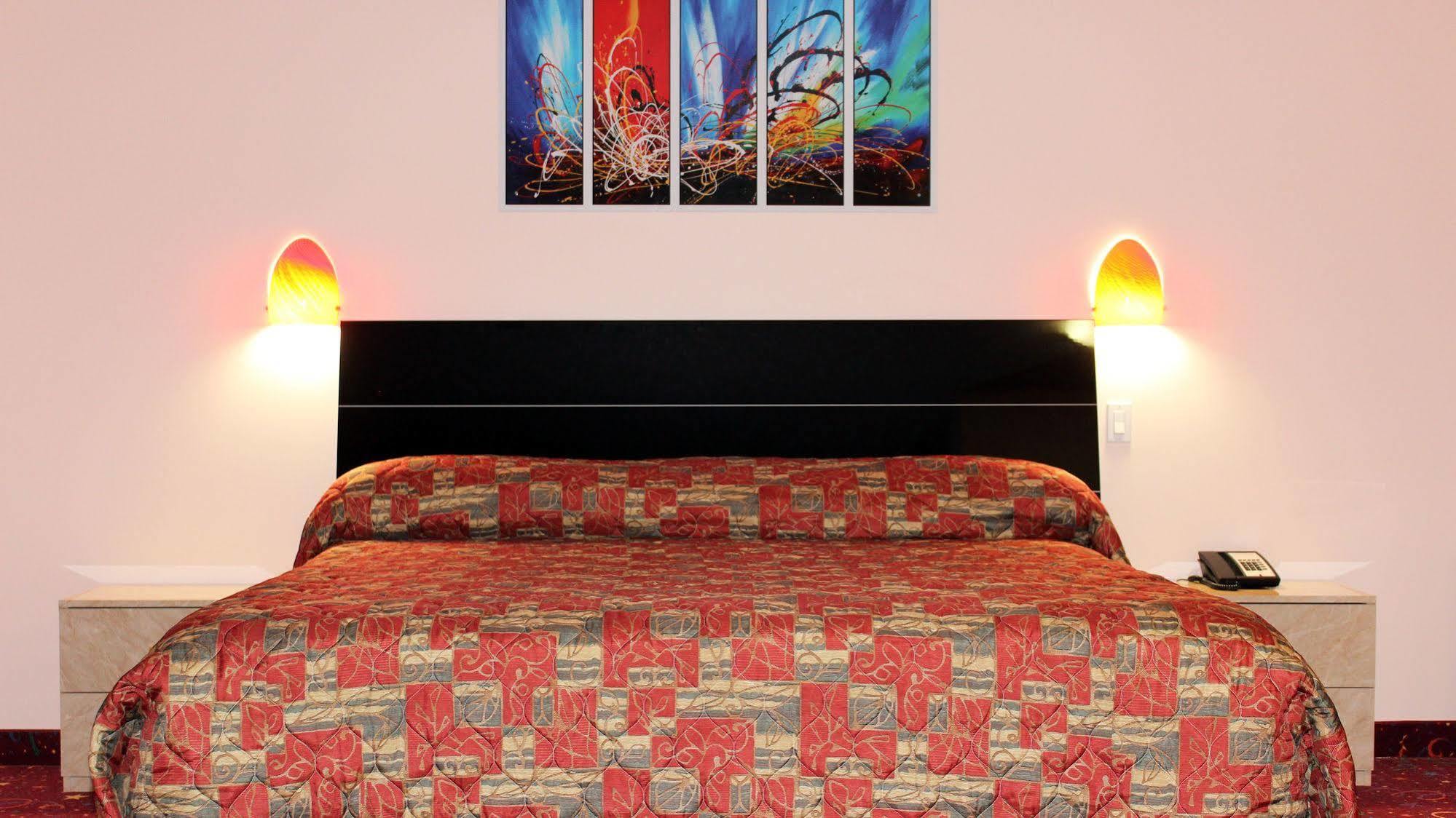 Crystal Star Inn Edmonton Airport With Free Shuttle To And From Airport Leduc Exterior foto